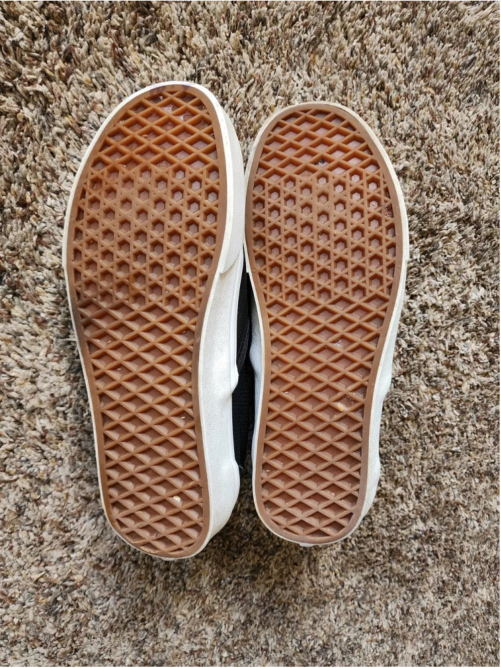 Vans Asher Perforated Leather Slip On‎ Black White Womens 7.5 EUC